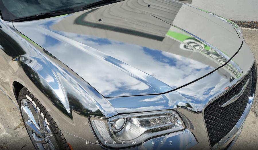 Детали экстерьера Chrysler 300C Avery Chrome by MetroWrapz 2016 года  (фото 5 из 8)